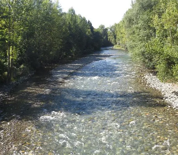 Hébergement de vacances Les Arrebourits 4 Etoiles Aneres