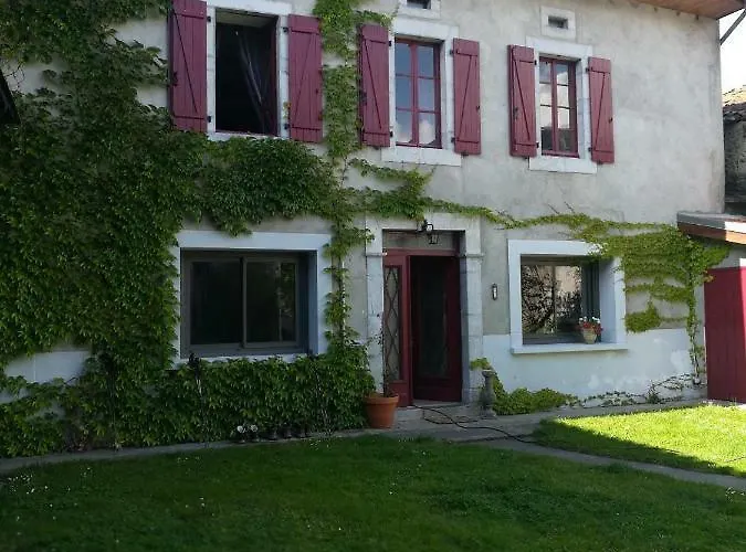 Les Arrebourits 4 Etoiles Hébergement de vacances