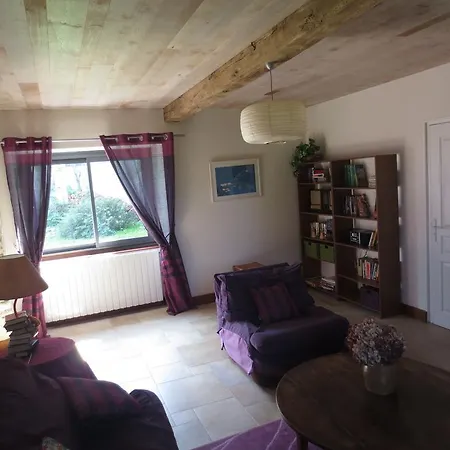 Holiday home Les Arrebourits 4 Etoiles Aneres