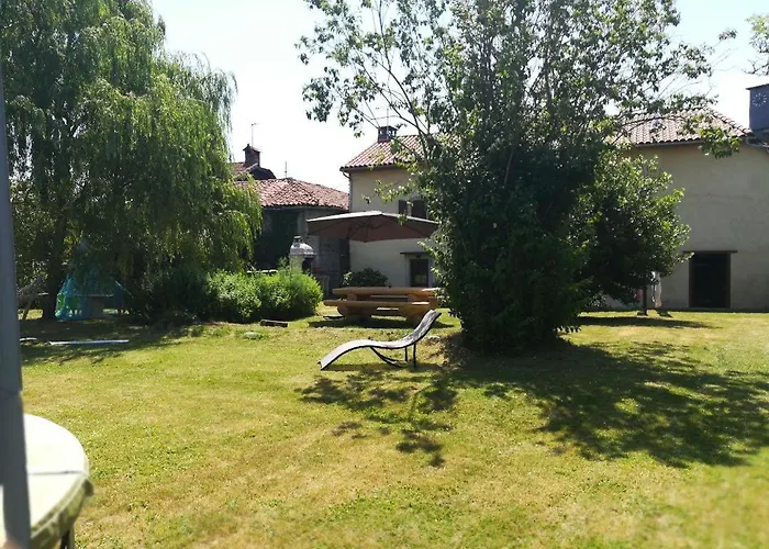 Les Arrebourits 4 Etoiles Anères