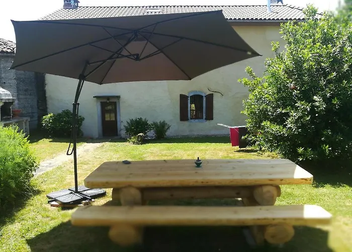 Les Arrebourits 4 Etoiles * Aneres